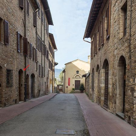 Appartamento Le Palme Con Terrazze In Centro San Gimignano Eksteriør bilde