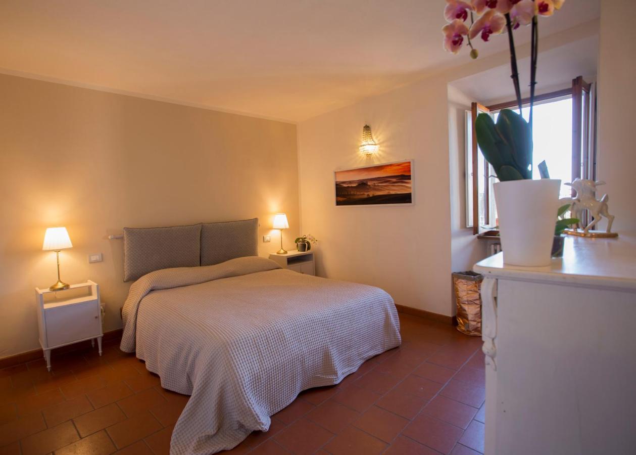 Appartamento Le Palme Con Terrazze In Centro San Gimignano Eksteriør bilde