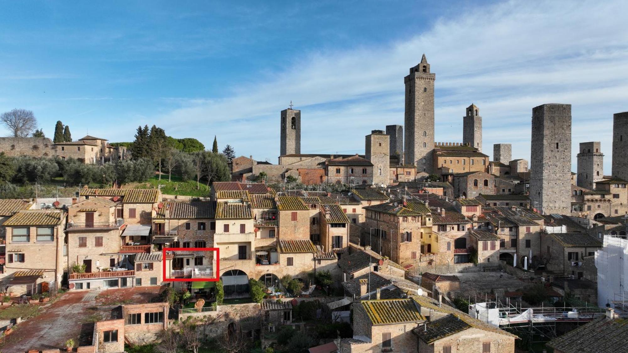 Appartamento Le Palme Con Terrazze In Centro San Gimignano Eksteriør bilde